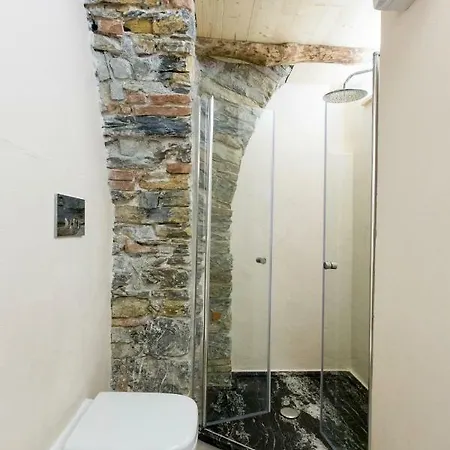 Rock & Wood - &